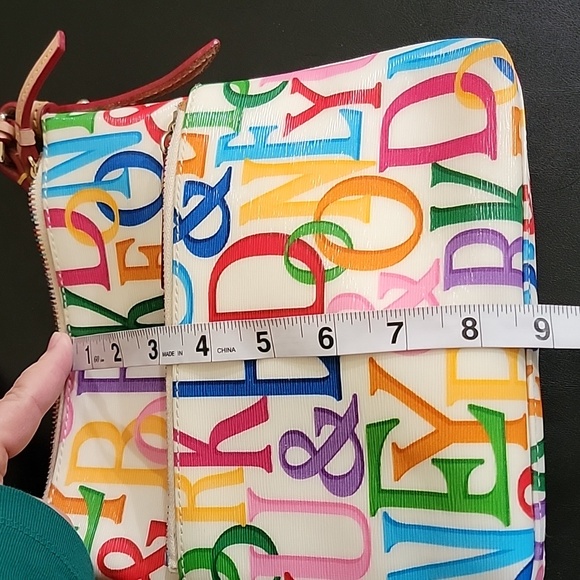 Dooney & Bourke Retro Rainbow Grafica Adjustable Strap Crossbody Bag NWOT - Picture 13 of 16